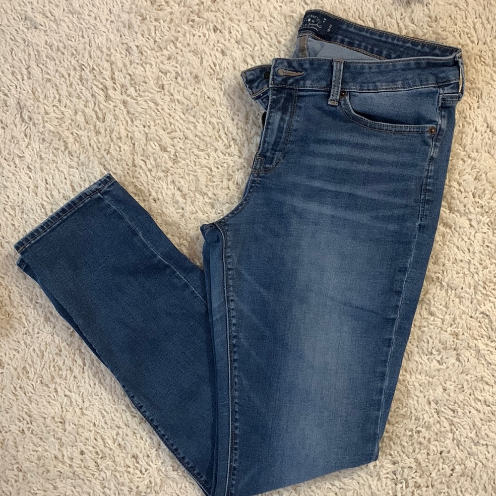 Lucky Brand